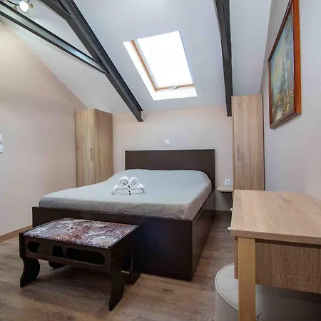 Sampa Attic * Σπάρτη