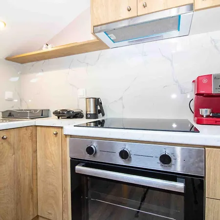 Sampa Attic * أسبرطة